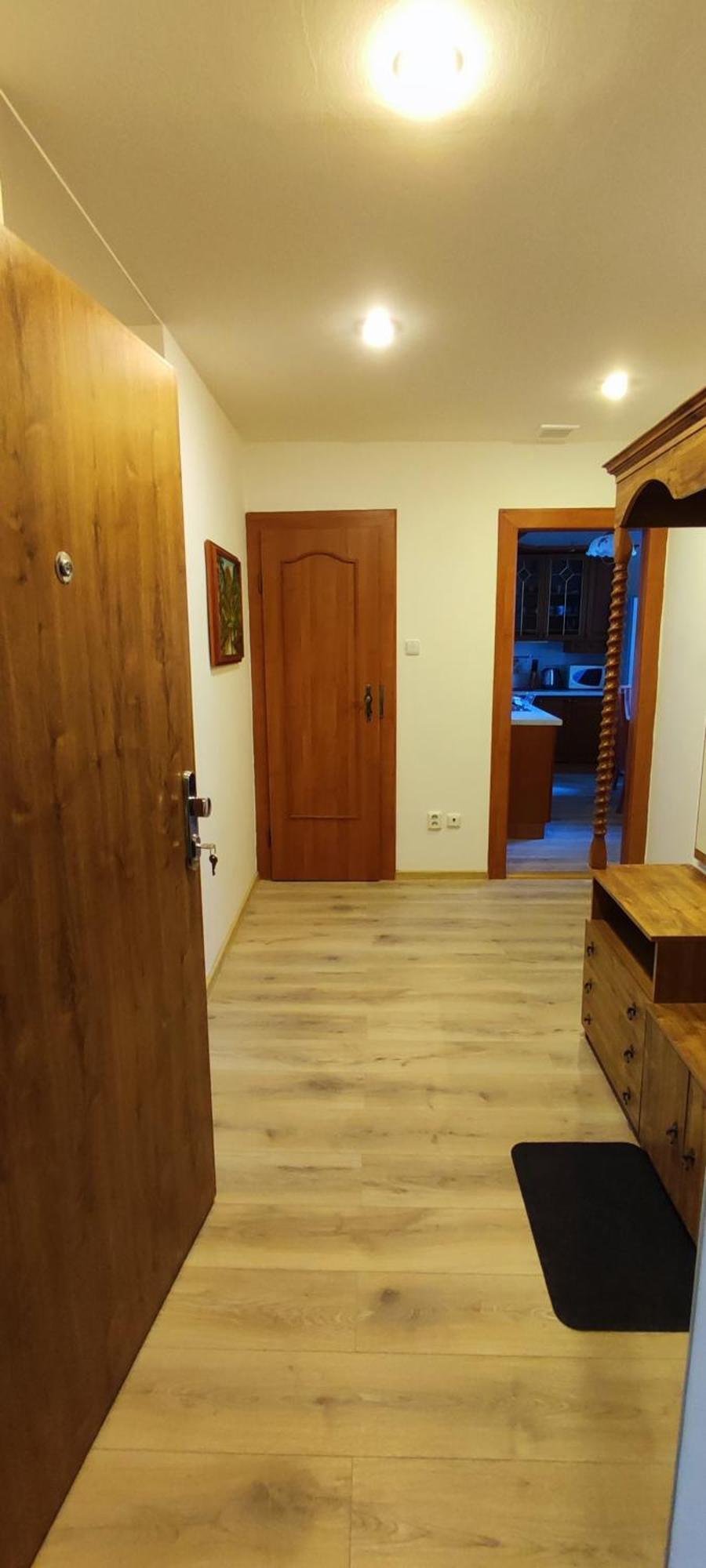 Byt - Apartman - Robotnicka Bratislava Buitenkant foto