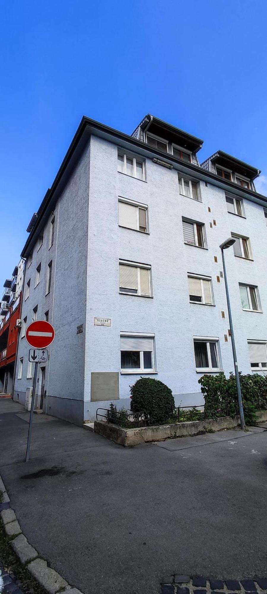 Byt - Apartman - Robotnicka Bratislava Buitenkant foto
